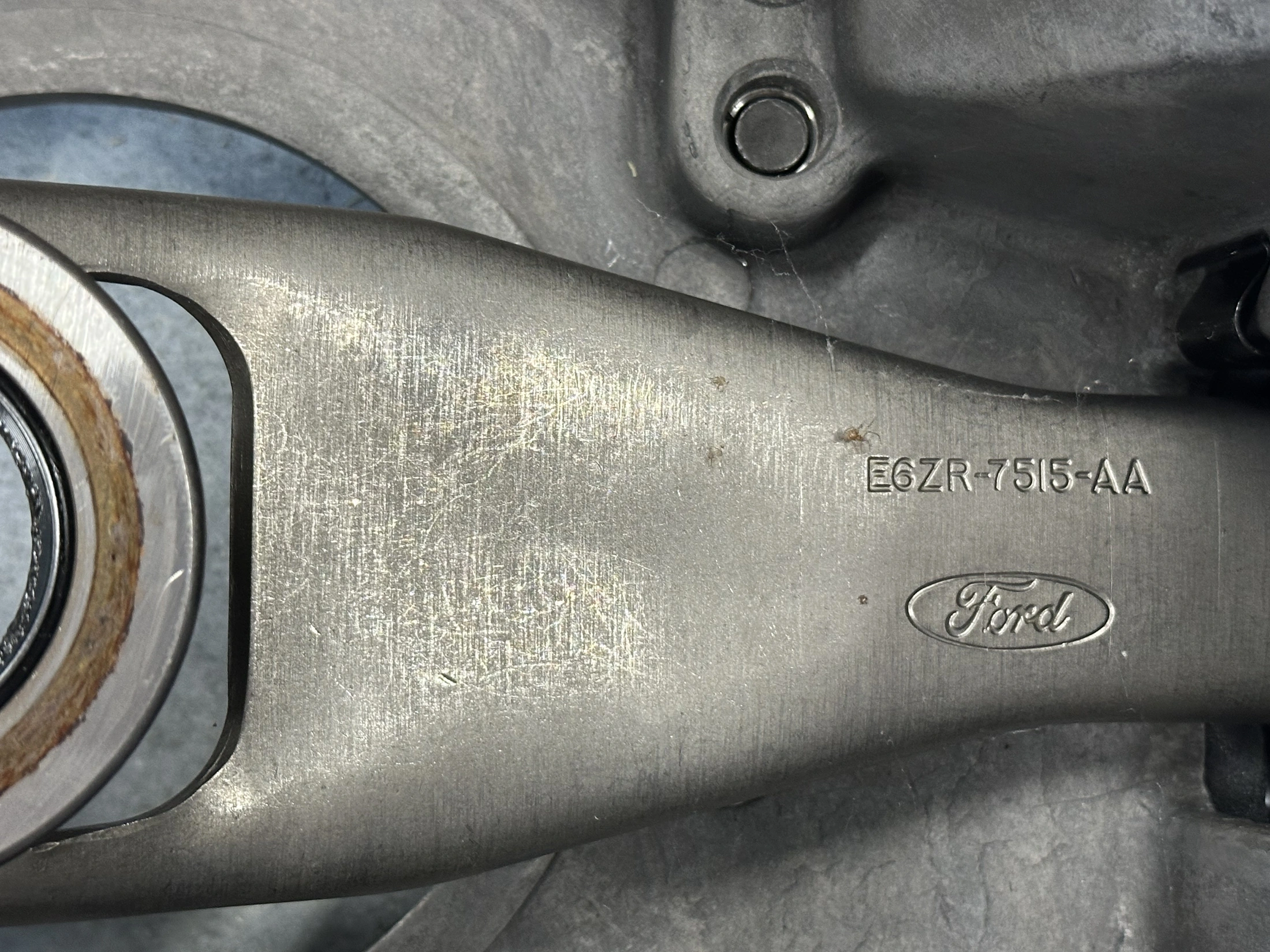 Fox Mustang Clutch Fork.webp