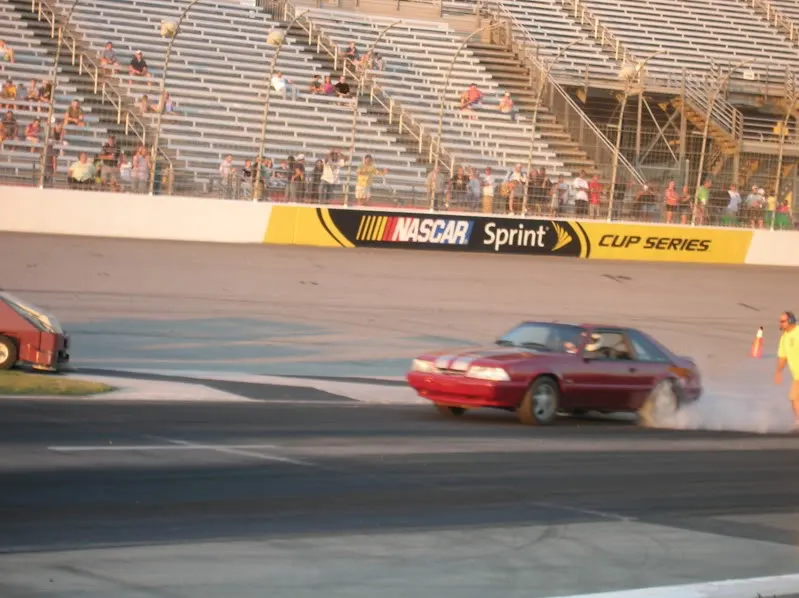 FridayNightDrags002.webp