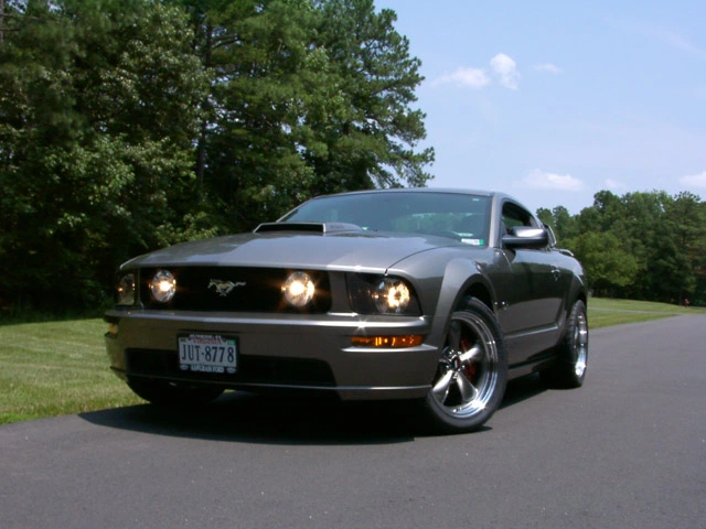 front-tire2.webp