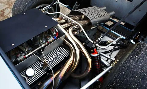 gallery-1456599670-1966-ford-gt40-mk1-0066-bh.jpg
