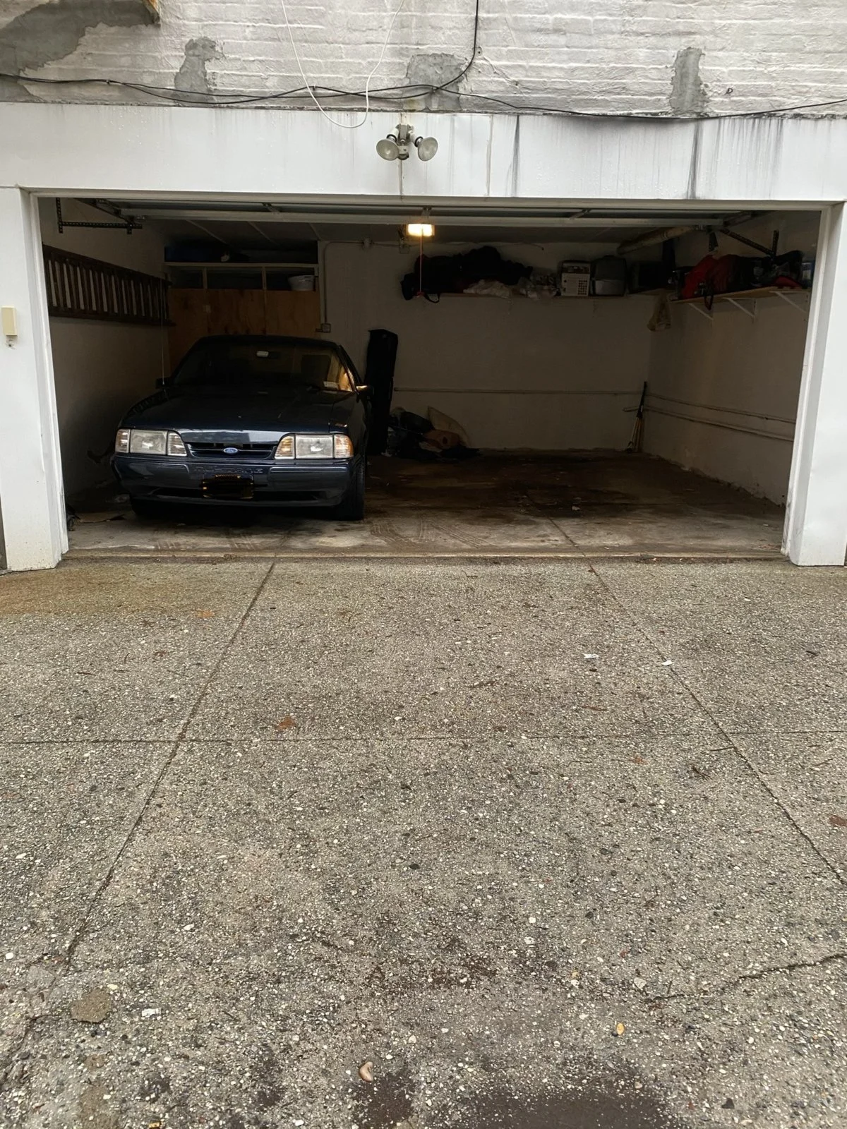 Garage.webp