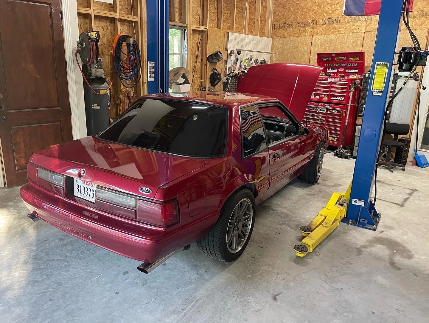 garage.jpg