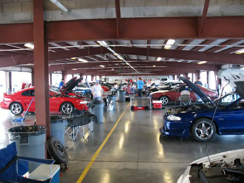 garage1.webp