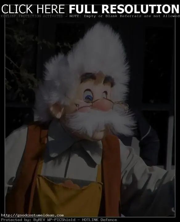 gepetto-costume-pinocchio-700x863.webp