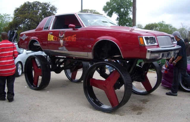 ghetto-car-buick-regal-donk-donkey-kong.webp