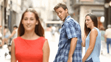 girl ogle.gif
