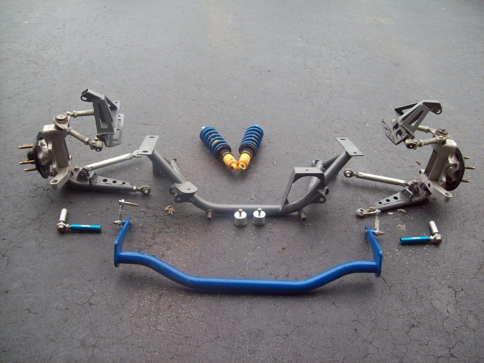Griggs Racing WC front suspension kit 003.webp