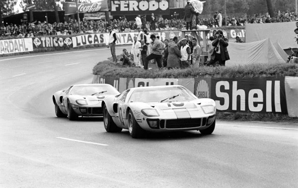 gt40historical3.webp