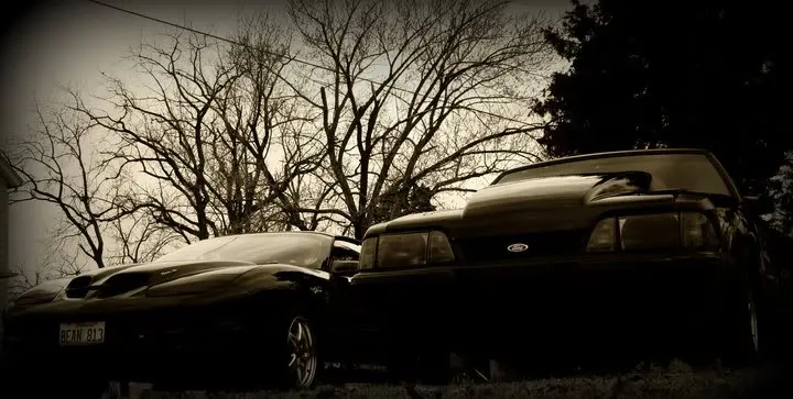HMERacingWS6andMustang.webp