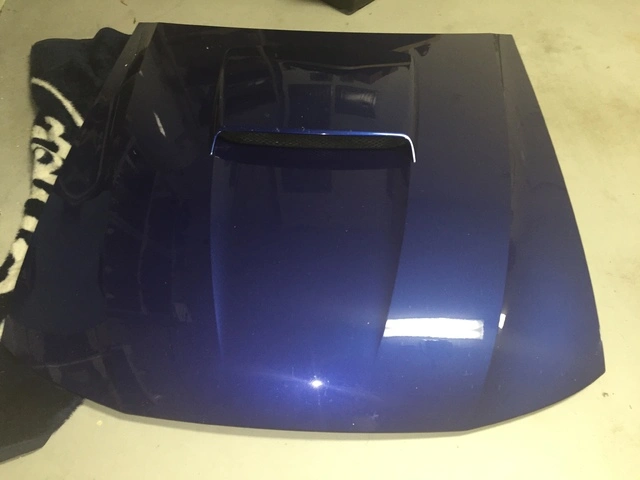 Hood_Front.webp