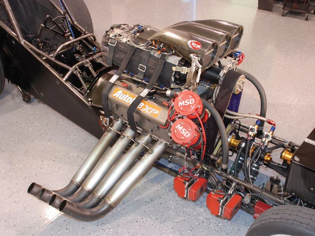hrdp_0805_02_z+funny_car_426_hemi_engine+twin_msd_magnetos.webp