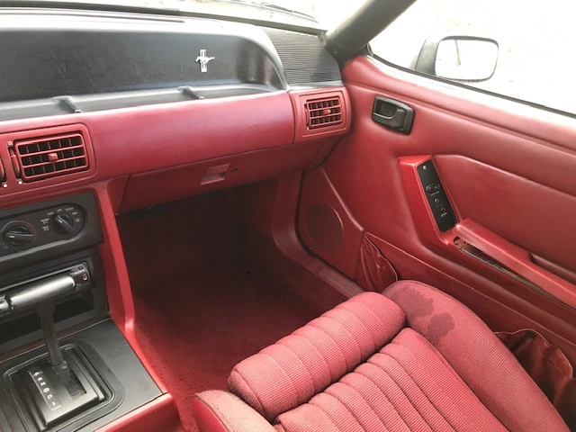 628033