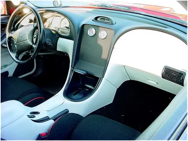 interior-02.webp