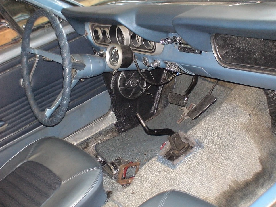 interior%20with%20shifter.webp