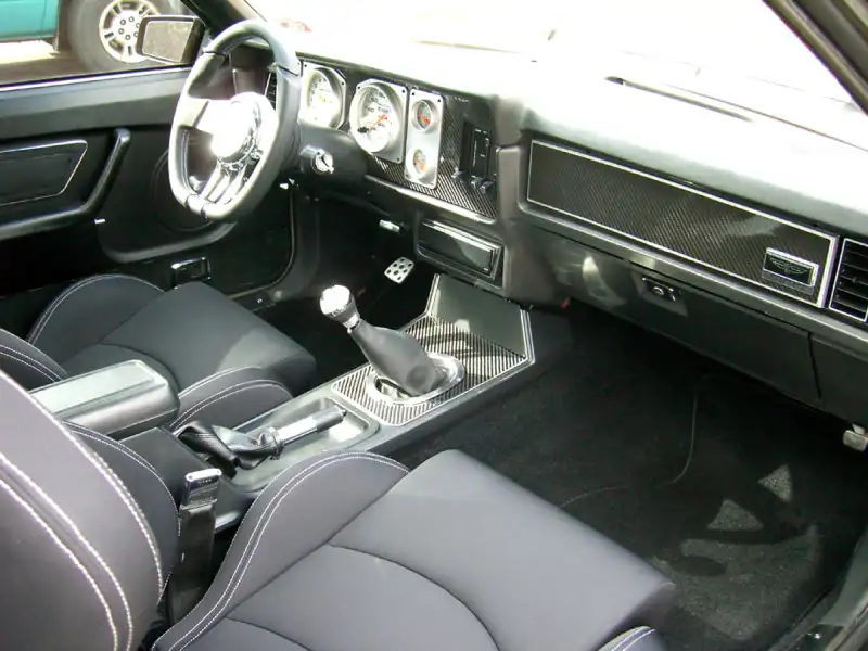 interior018.webp