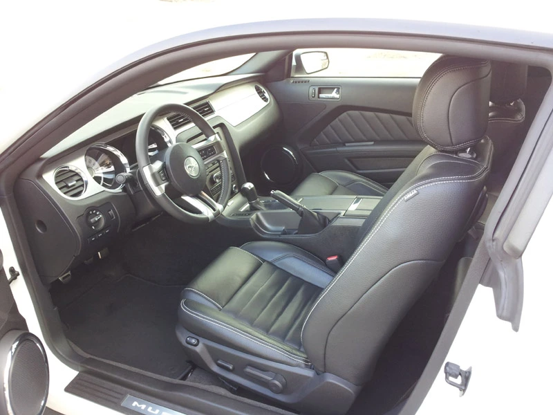 interior_left_zps0db0edf9.webp