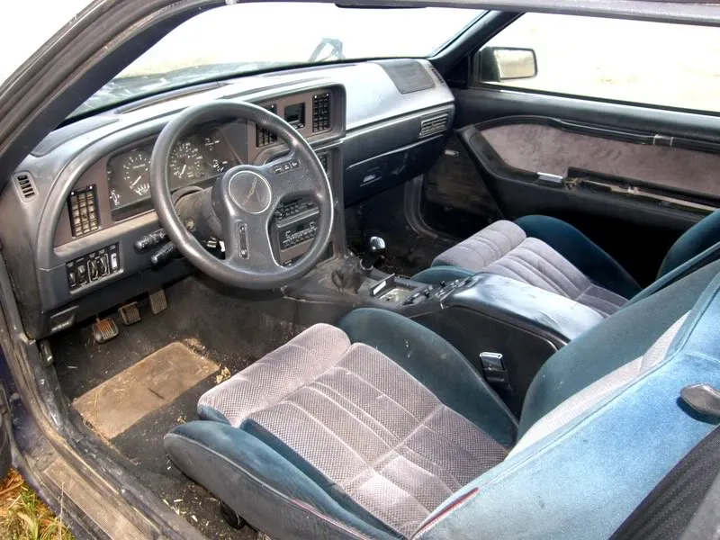 Interiordriversside.webp