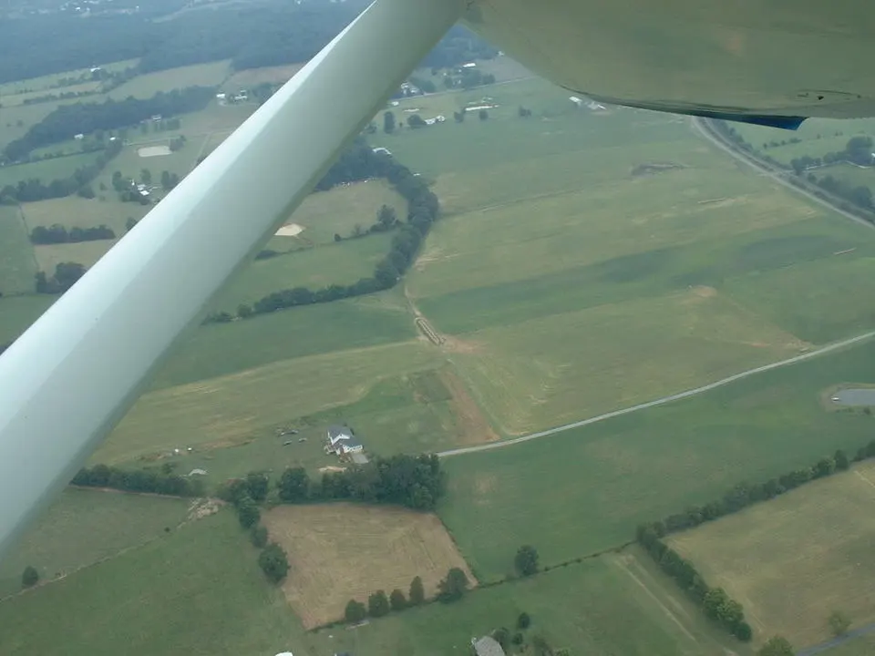 Karenscamera-plane002.webp