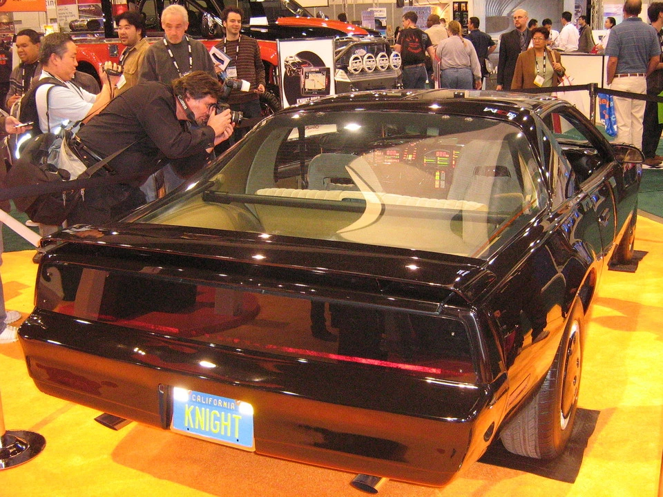 knight-rider-back-license-plate.webp