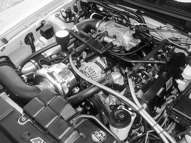 m5lp_0203_02_z+bullitt_mustang_intake_manifold+.webp