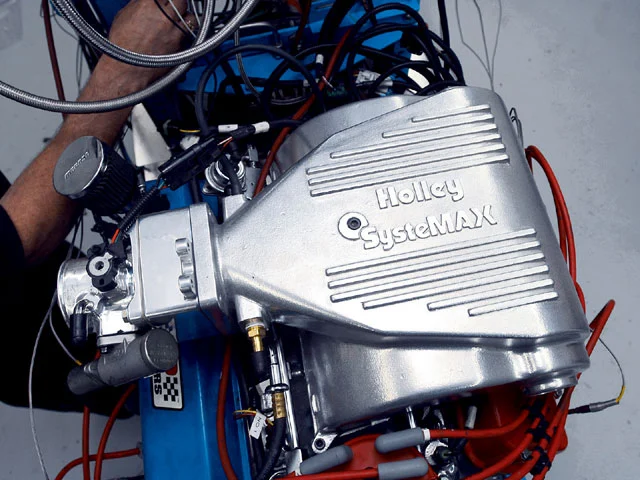m5lp_0601_05_z+mustang_intake_manifold_test+holley_systeMAX_II.webp