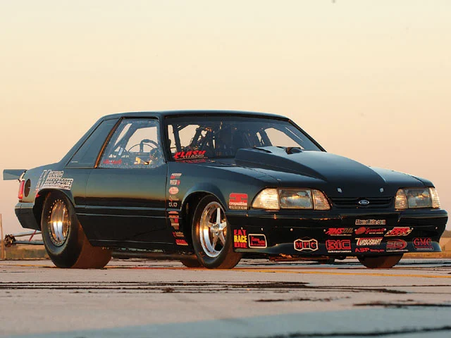 m5lp_0804_01_z-2bfox_mustang_drag_car-2bpassenger_side_view-jpg.559156.webp