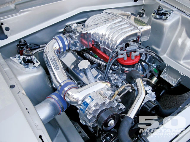 m5lp_0903_02_z+topless_1987_ford_mustang_fox+vortech_supercharger.webp
