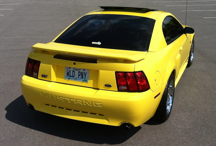 M_912_top_rear.webp