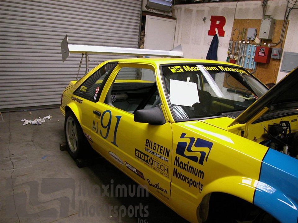 Maximum_91_AI_Racecar_Buildup-005_LG.webp