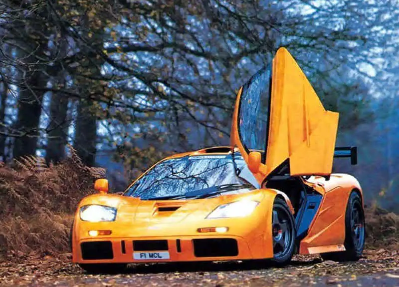 McLarenF1LM1995-002.webp