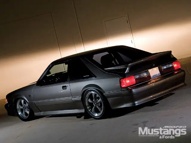 mdmp_0903_05_z1988_mustang_gtbackview.webp