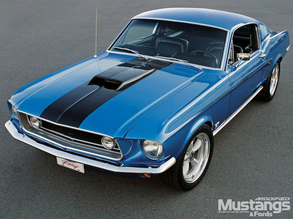 mdmp_1001_07_+1968_cobra_jet_fastback+front_angle.webp