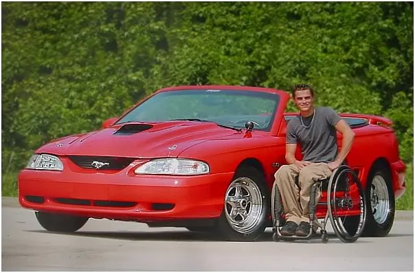 mewithcar.webp