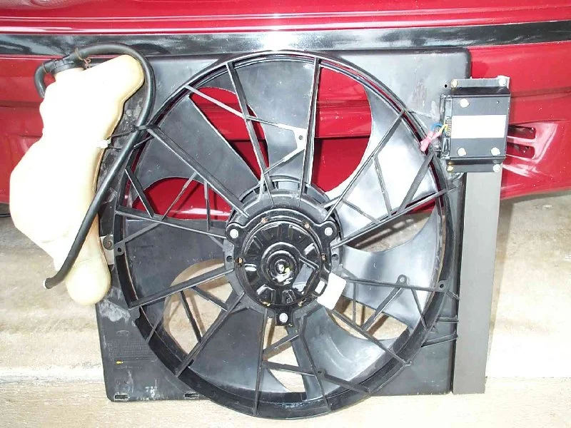 Mk8_Fan_DCCModule_Mounted_front.webp