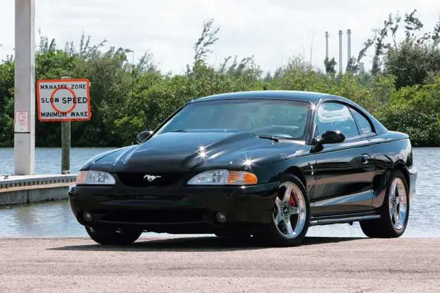 mmfp_0806_al_10_z+1996_ford_mustang_cobra+.webp