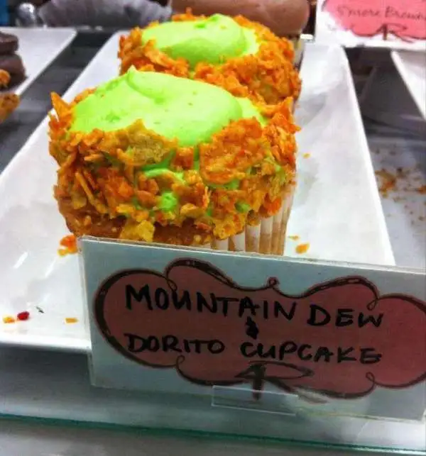mountain-dew-and-doritos-cupcakes.webp