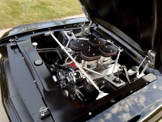mufp_0604_09z+1967_Ford_Mustang_Fastback+Engine.webp