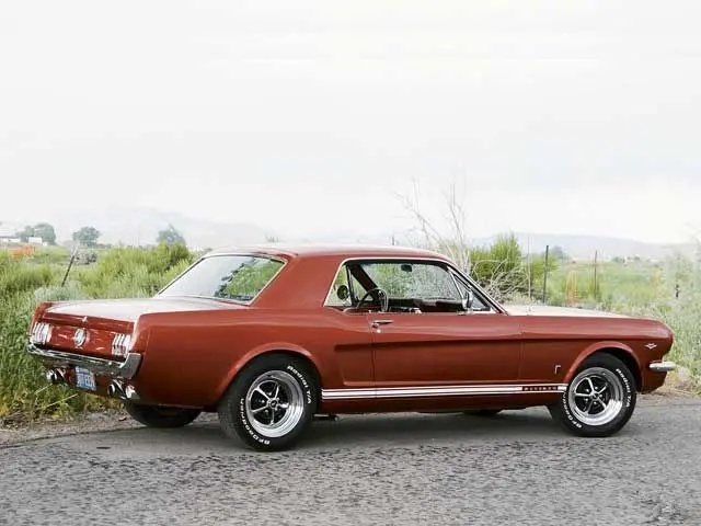 mump_060600_gt_2_z1966_ford_mustang_GTside_view.webp
