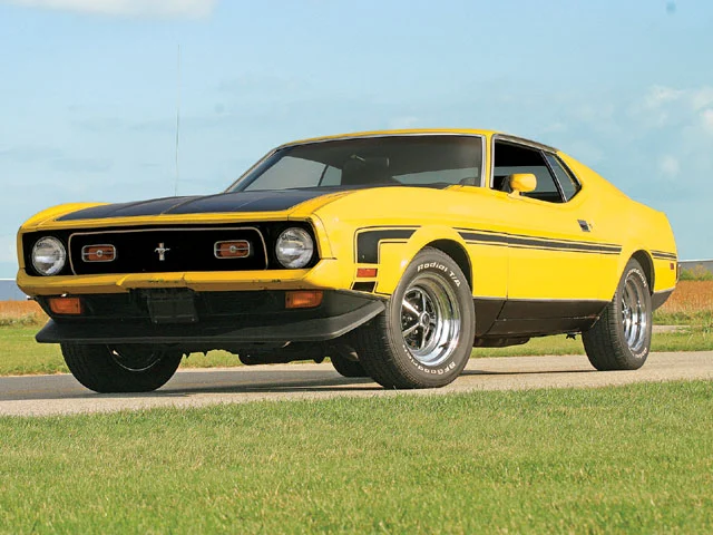 mump_0802_01_z+boss+mustang.webp