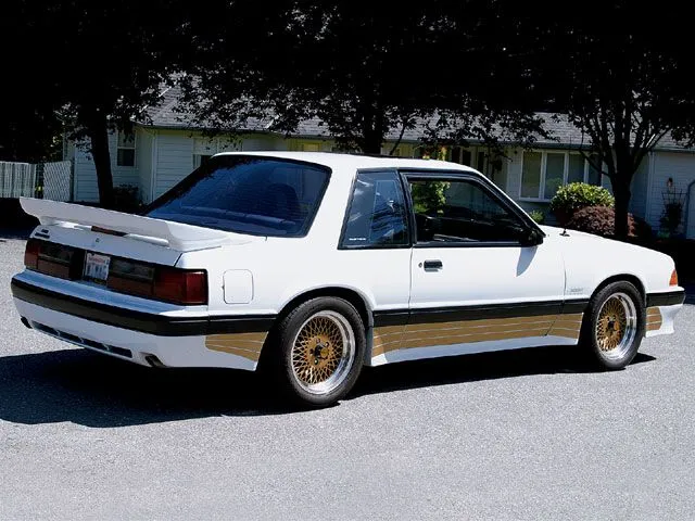 mump_0807_04_z+1988_saleen_mustang+.webp