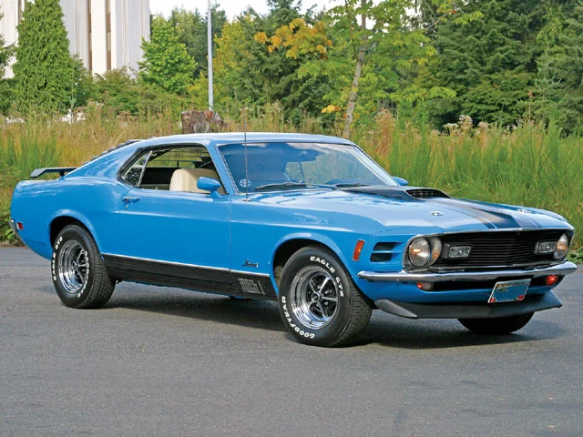 mump_0808_01_z+1970_cobra_jet_mach_1+front_view.webp