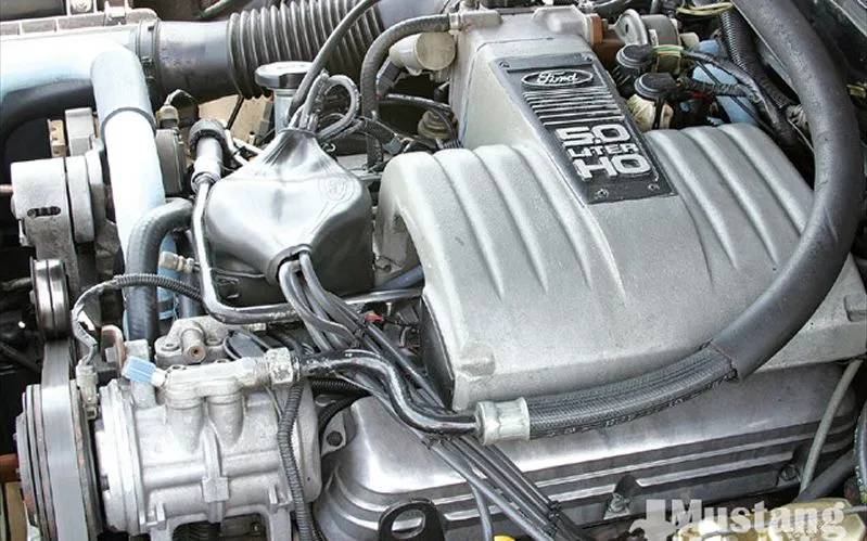 mump_0812_12_z%2Bfox_body_bargains%2B1986_mustang_gt.webp