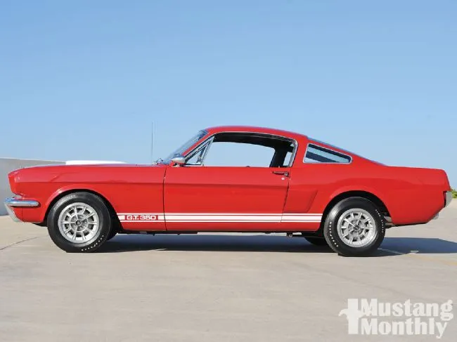 mump_1008_03_o%2b1966_shelby_gt350%2bside_view.webp