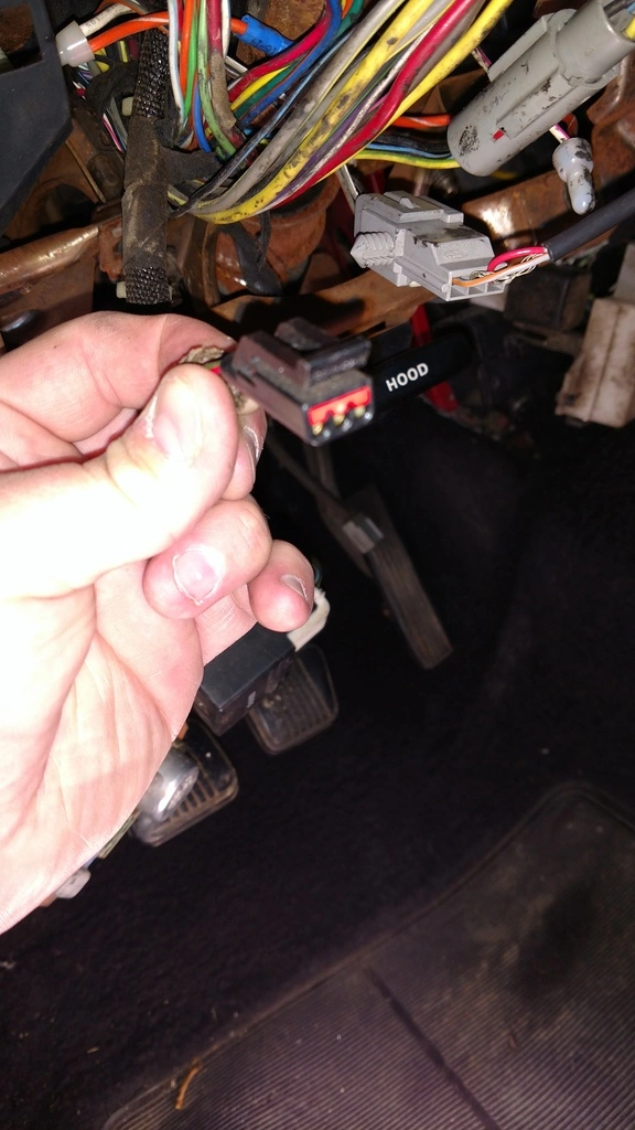 Mustang%20Connector_zpstaokfc8p.webp