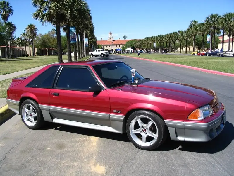 Mustang-Car-Show-045c.webp