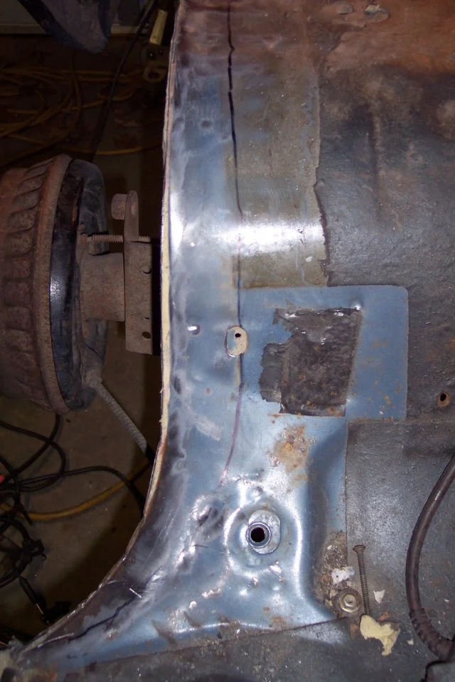 Mustang engine swap 022.webp