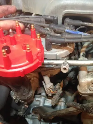 mustang-msd-distributor-install-006.webp