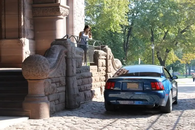 mustang1009_07.webp