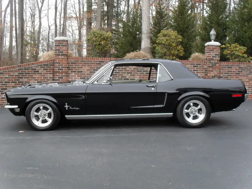 Mustang1968Black_703_2.webp