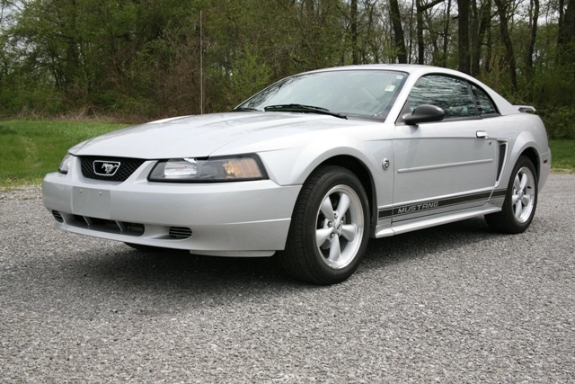 mustang_2004_spacers_and_wheels.webp